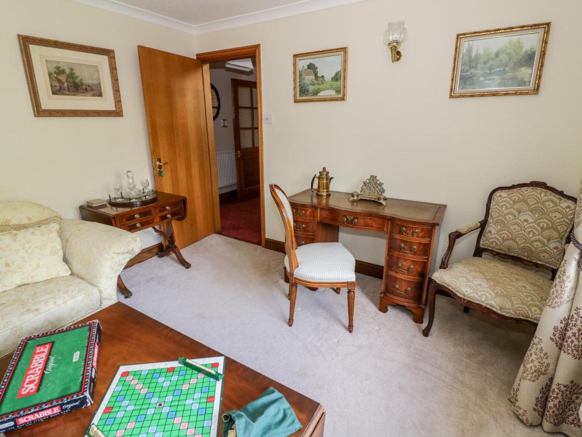 The Malins Apartment Moreton-in-Marsh Exterior foto