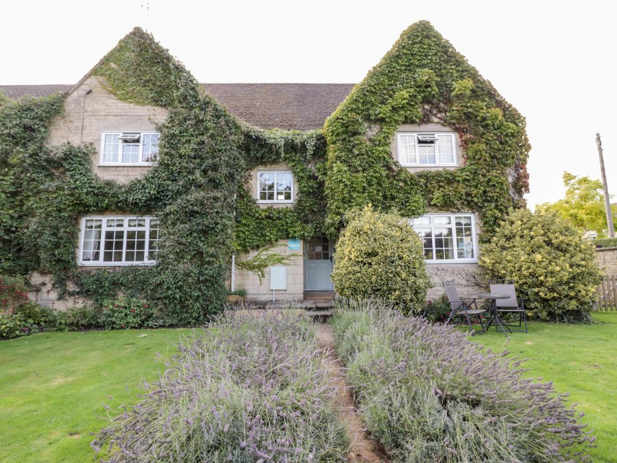 The Malins Apartment Moreton-in-Marsh Exterior foto