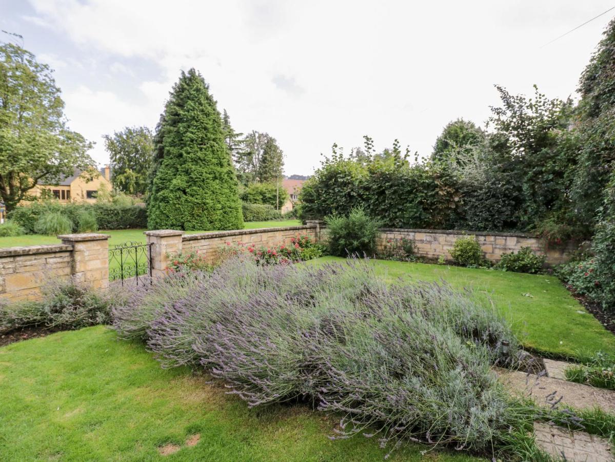 The Malins Apartment Moreton-in-Marsh Exterior foto